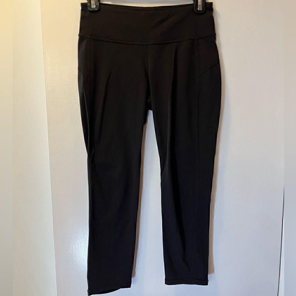ATHLETA Power X's and O's Capri Pants Black Women’s Size Small